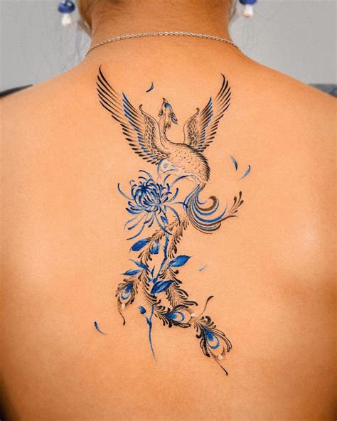 ave fenix resurgiendo de las cenizas tatuaje|Tatuajes para mujeres: tatuajes de ave fenix – Nueva Mujer